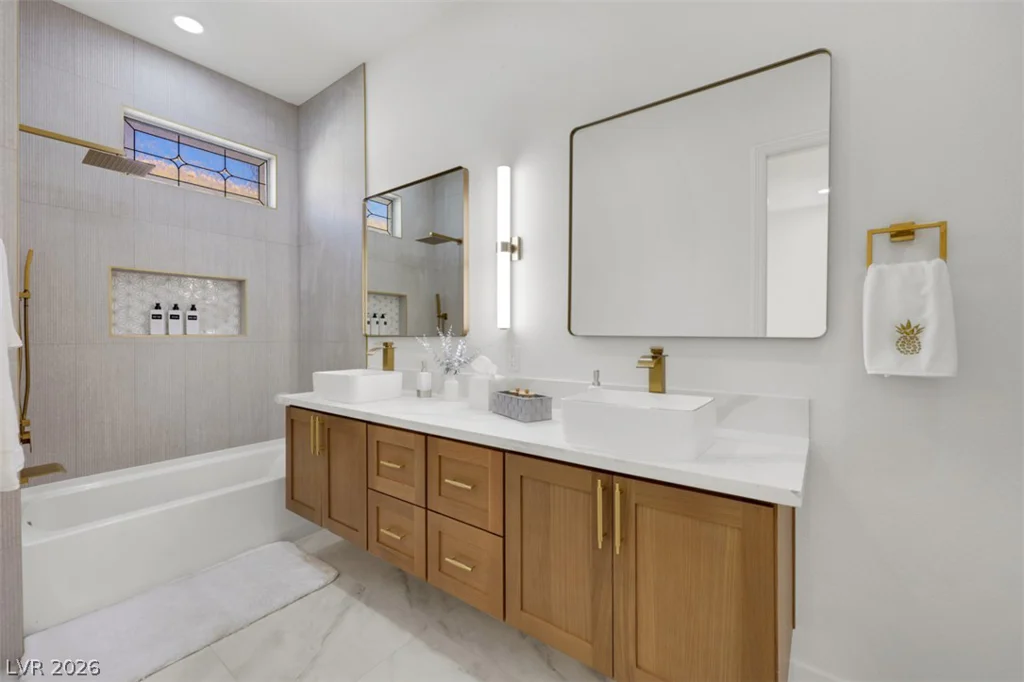 5015 Rivedro, Las Vegas, NV 89135