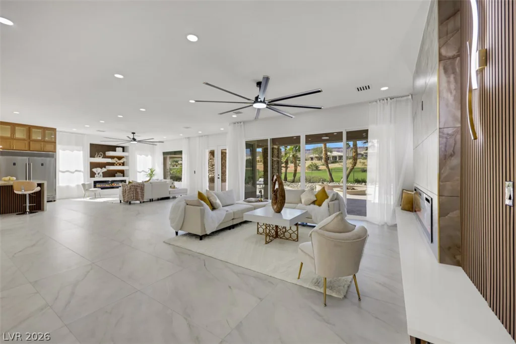5015 Rivedro, Las Vegas, NV 89135