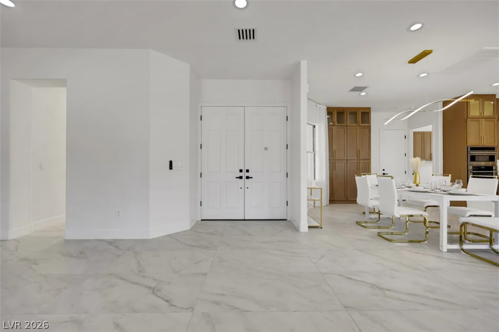 5015 Rivedro, Las Vegas, NV 89135