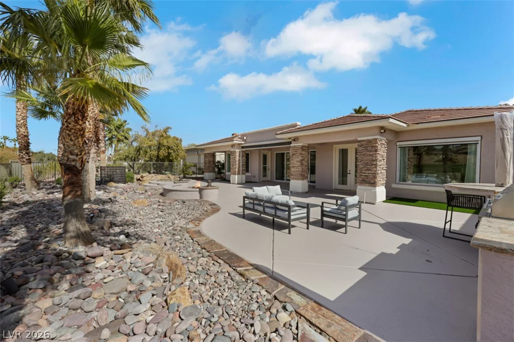 5015 Rivedro, Las Vegas, NV 89135