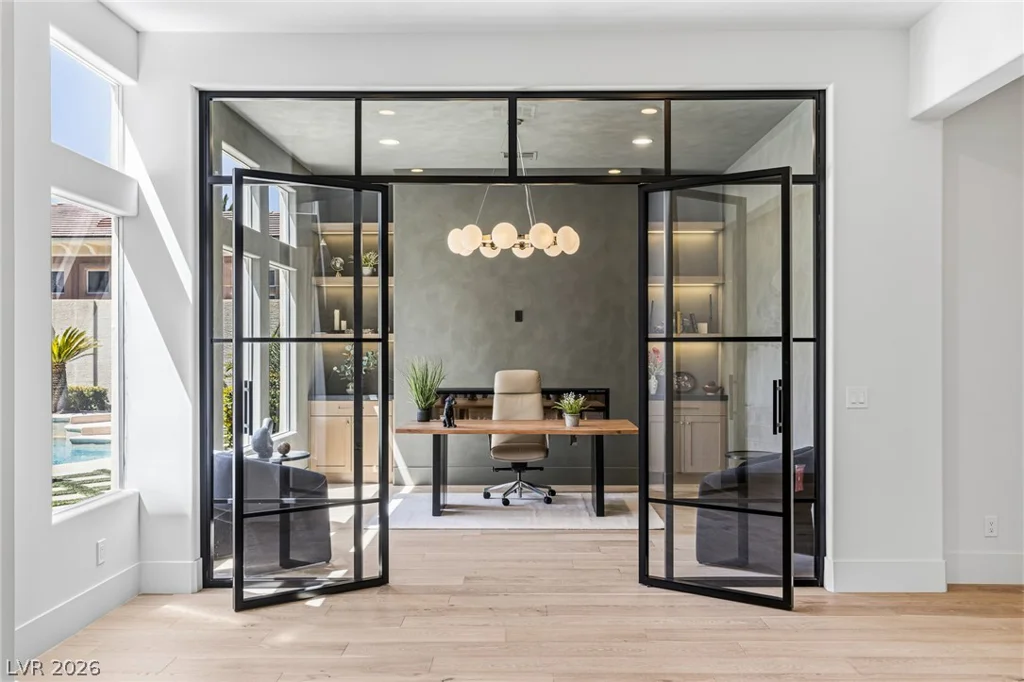 10205 Orkiney, Las Vegas, NV 89144