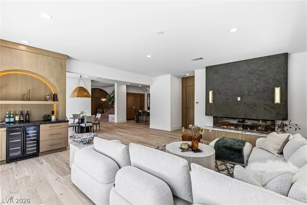 10205 Orkiney, Las Vegas, NV 89144