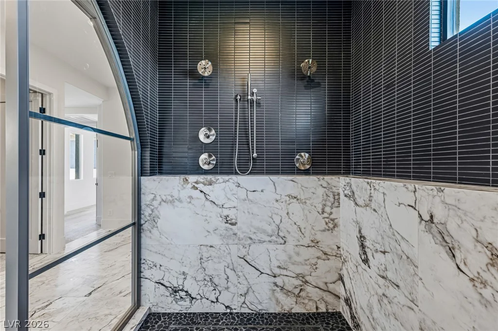 10205 Orkiney, Las Vegas, NV 89144