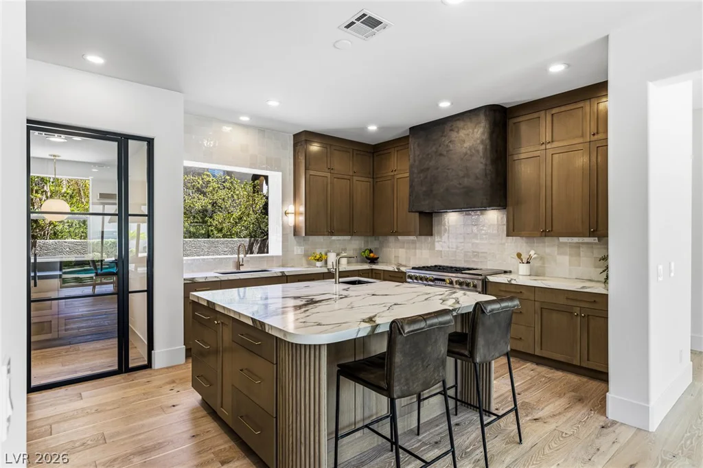 10205 Orkiney, Las Vegas, NV 89144