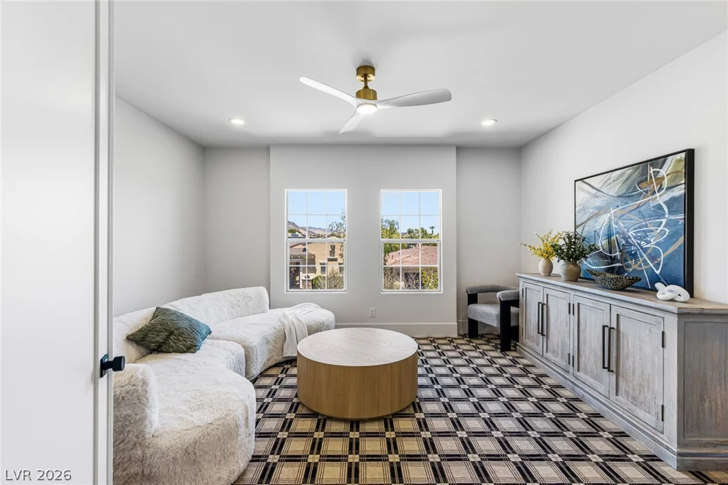 10205 Orkiney, Las Vegas, NV 89144