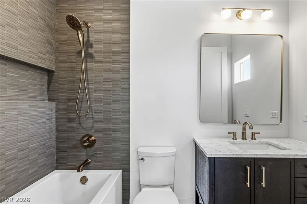 10205 Orkiney, Las Vegas, NV 89144