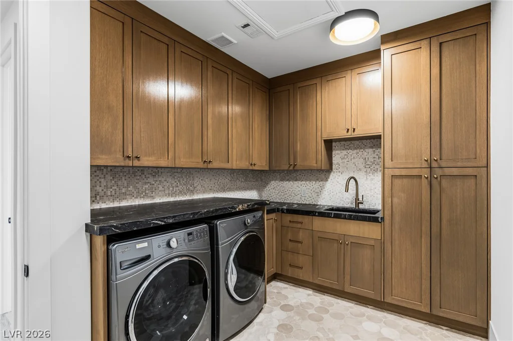 10205 Orkiney, Las Vegas, NV 89144