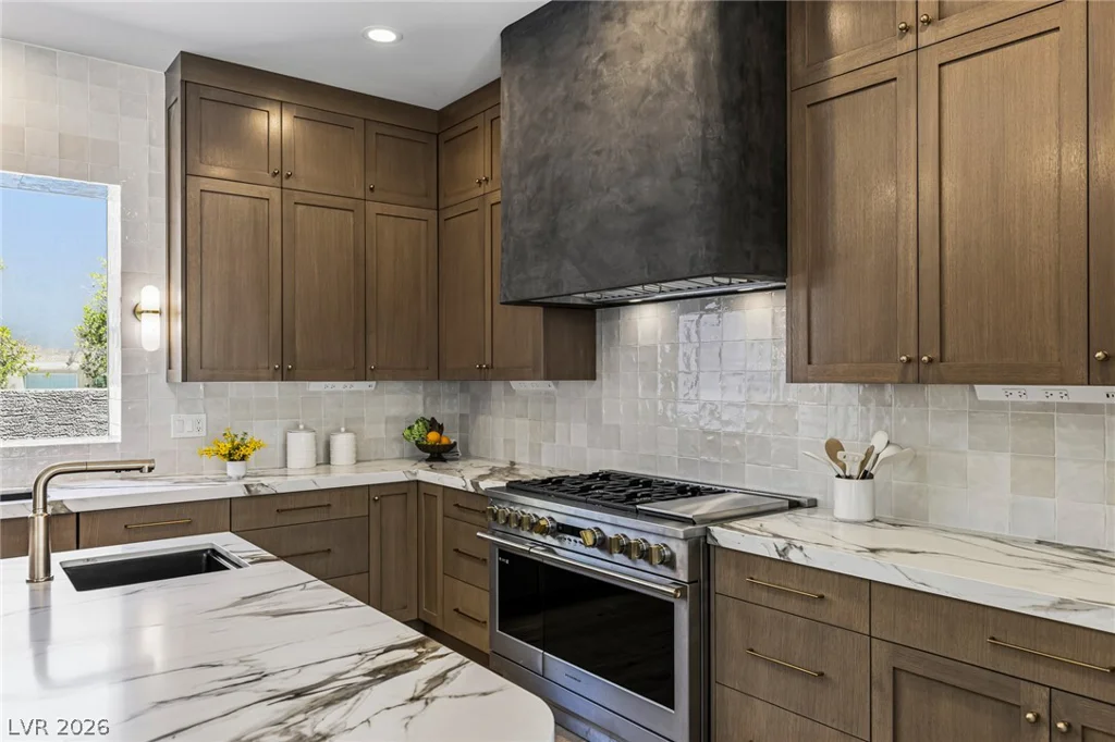 10205 Orkiney, Las Vegas, NV 89144