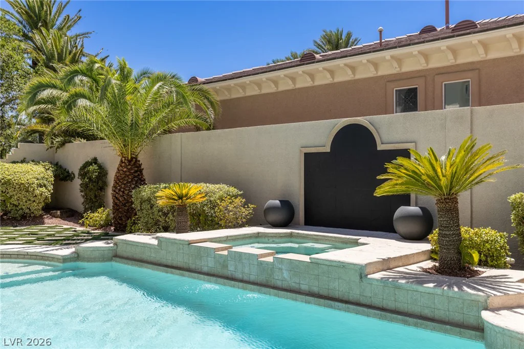 10205 Orkiney, Las Vegas, NV 89144
