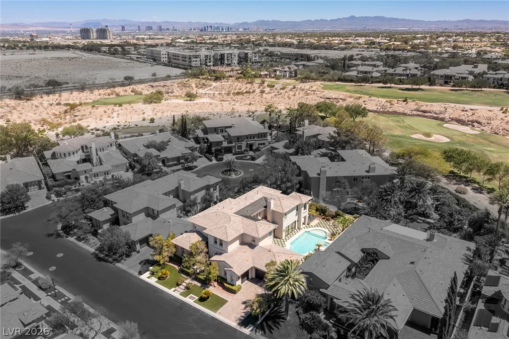 10205 Orkiney, Las Vegas, NV 89144