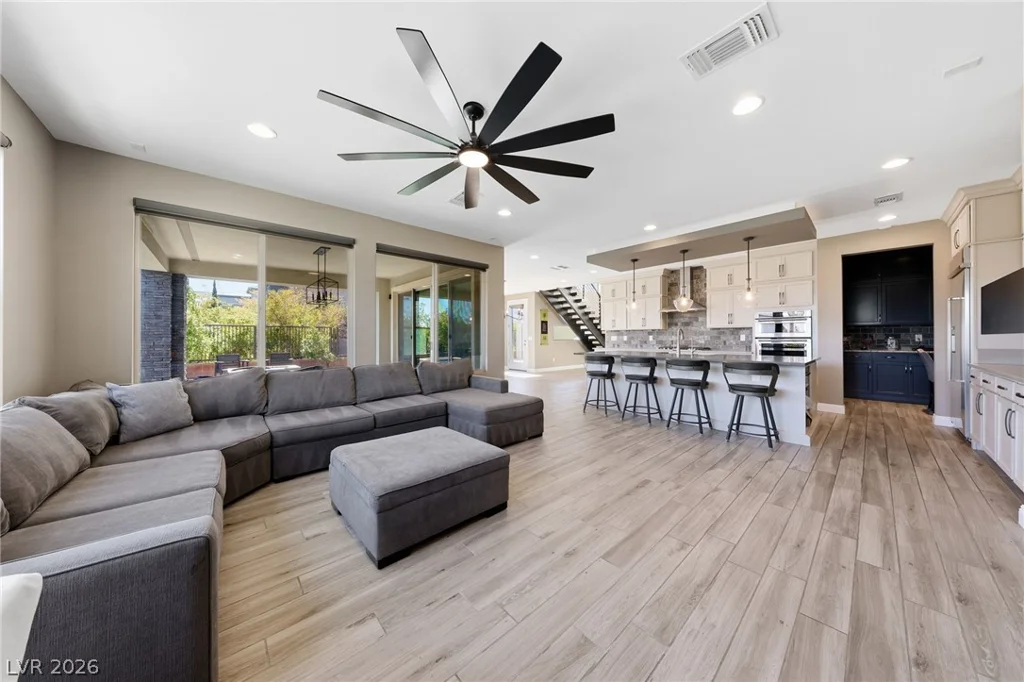 6044 Andezano, Las Vegas, NV 89135