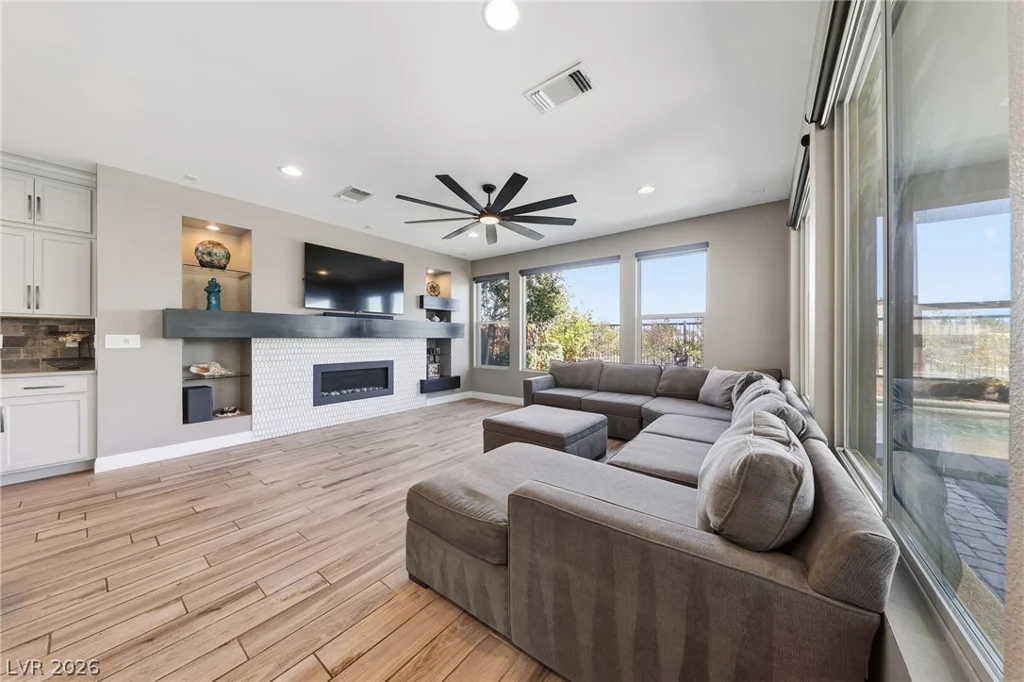 6044 Andezano, Las Vegas, NV 89135