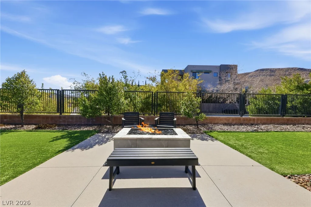 6044 Andezano, Las Vegas, NV 89135