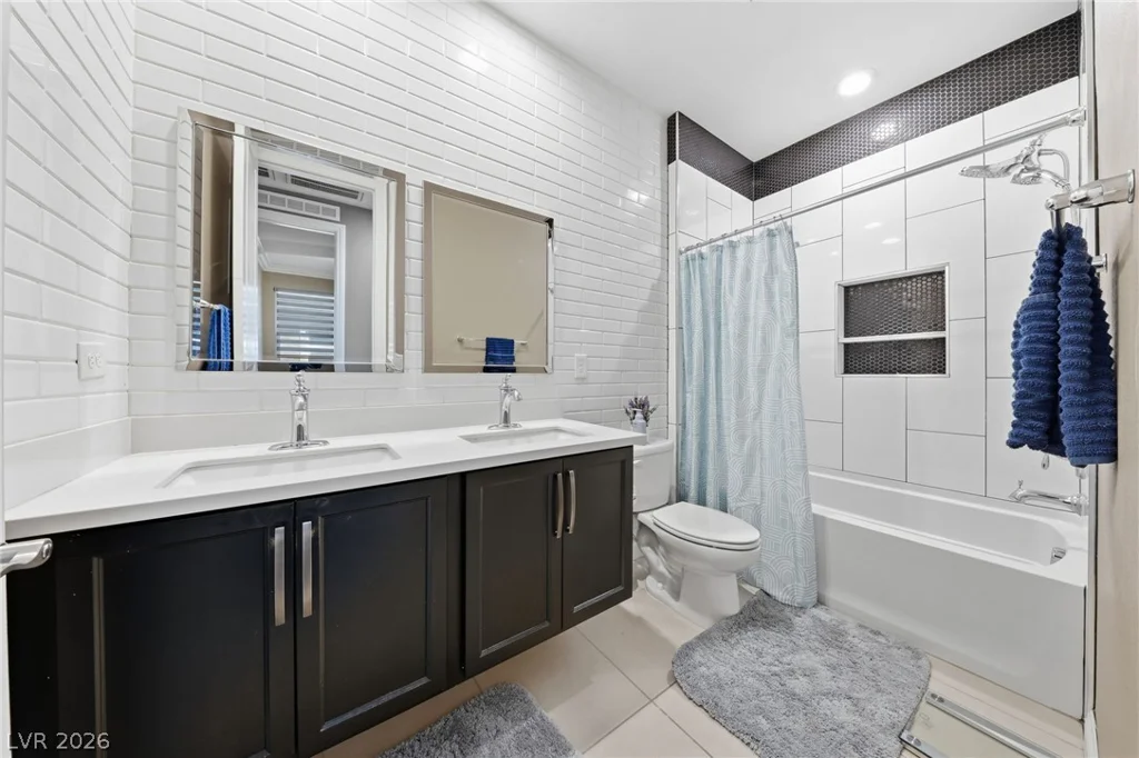 6044 Andezano, Las Vegas, NV 89135