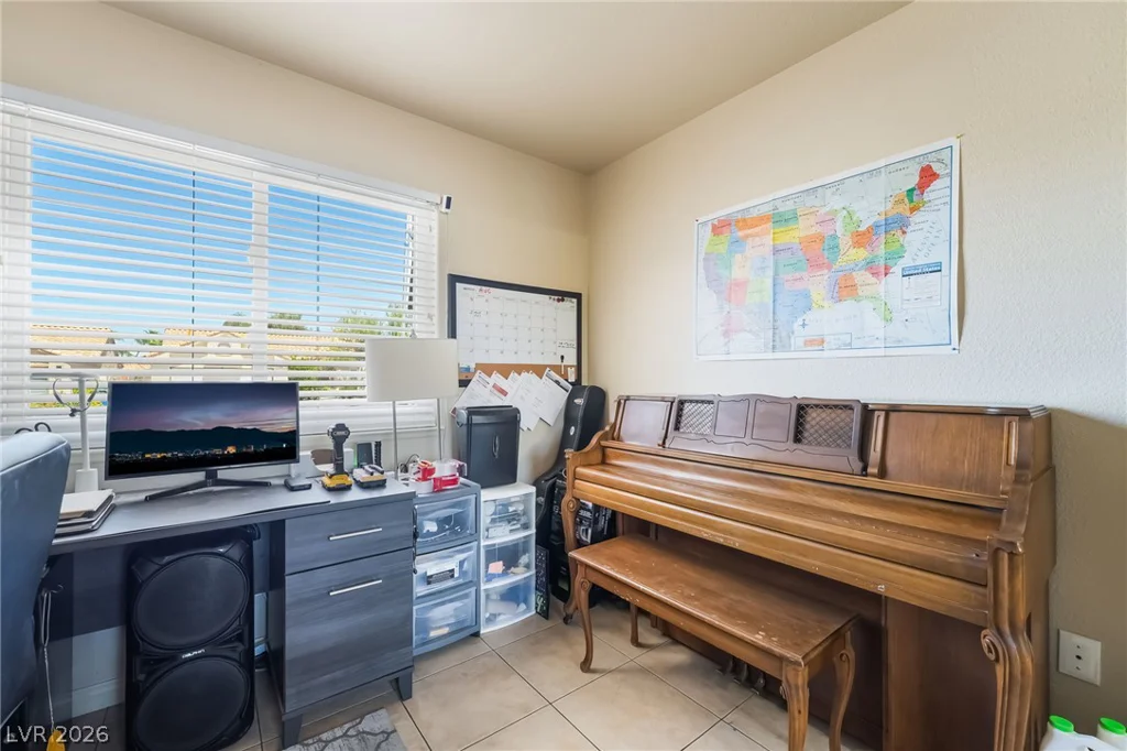 2749 Pinewood, Henderson, NV 89074