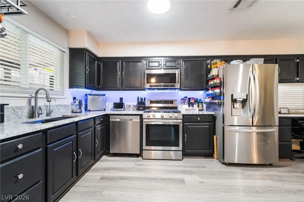 2749 Pinewood, Henderson, NV 89074