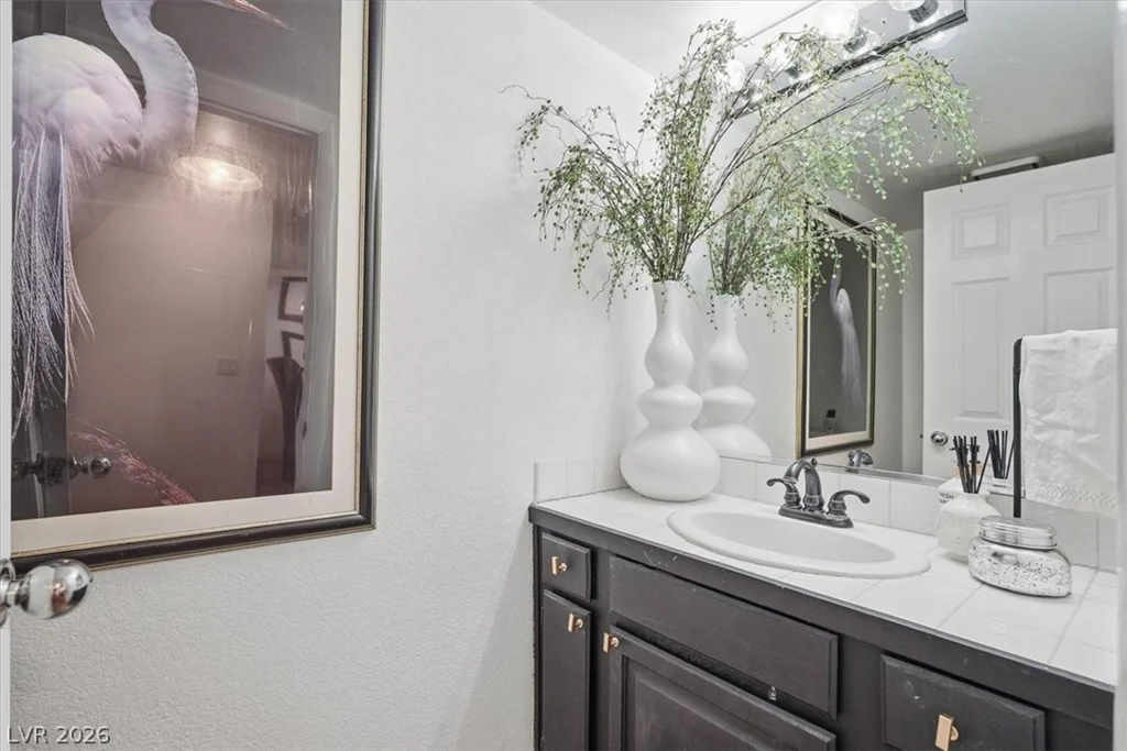 6250 Flamingo, Las Vegas, NV 89103
