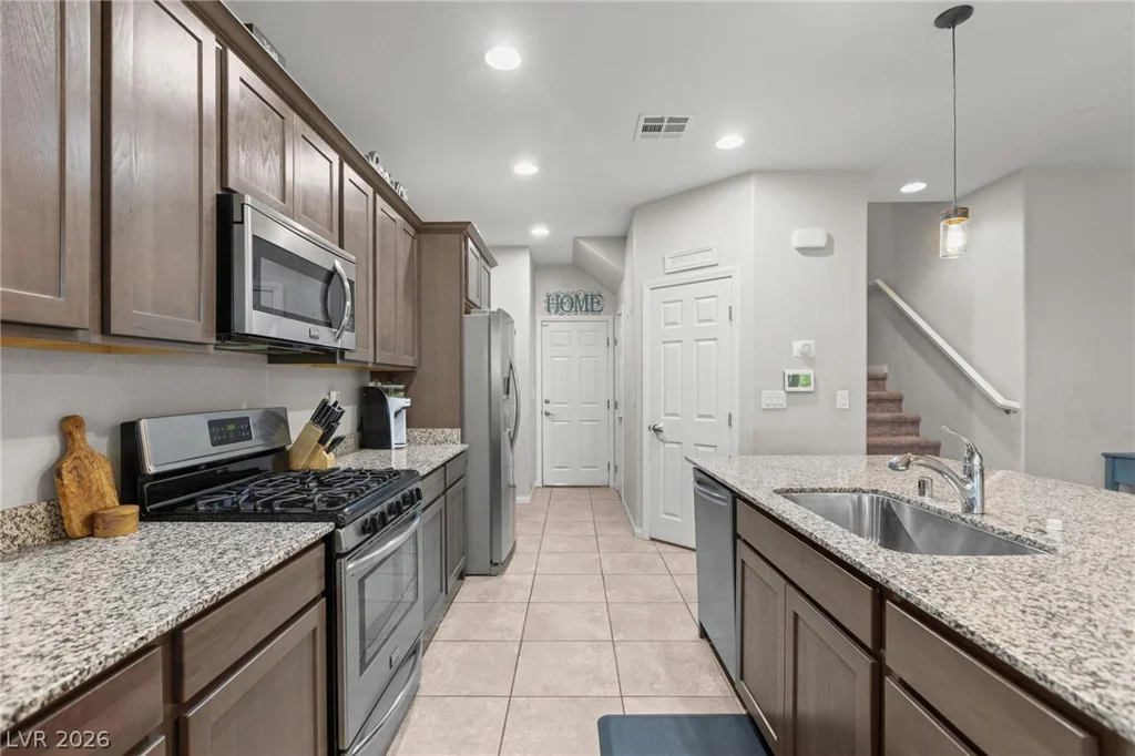 8973 Drummer Bay, Las Vegas, NV 89149