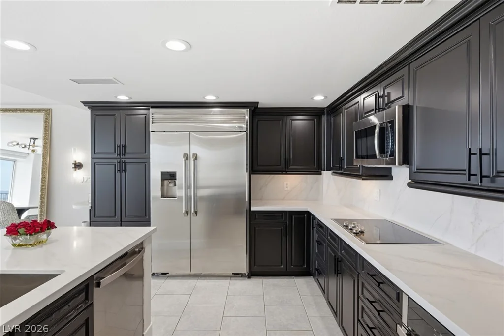 3111 Bel Air, Las Vegas, NV 89109