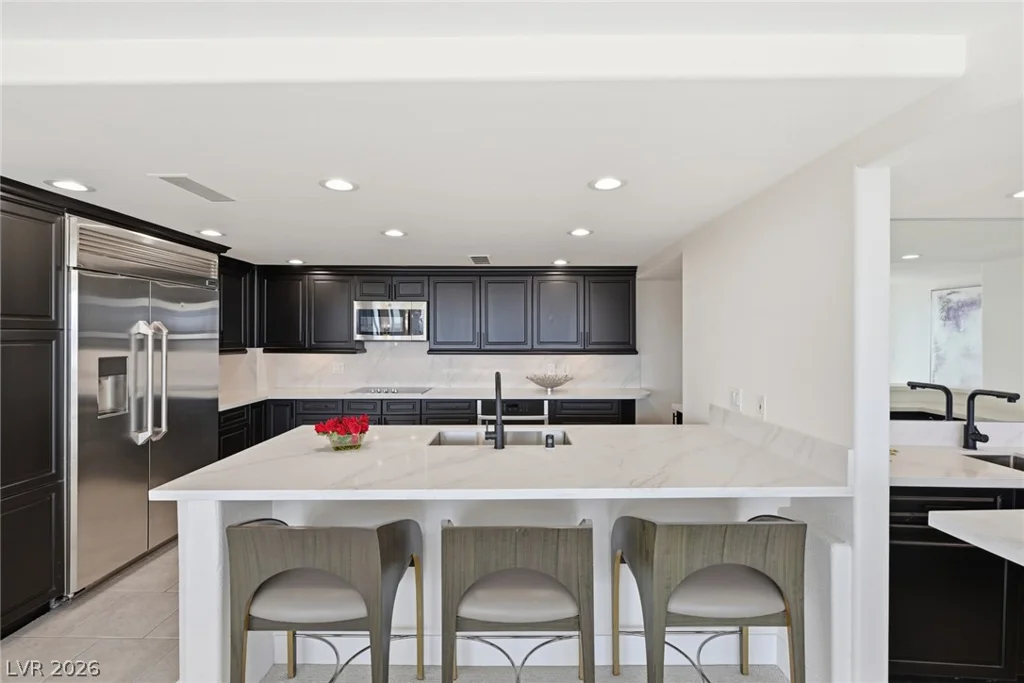 3111 Bel Air, Las Vegas, NV 89109