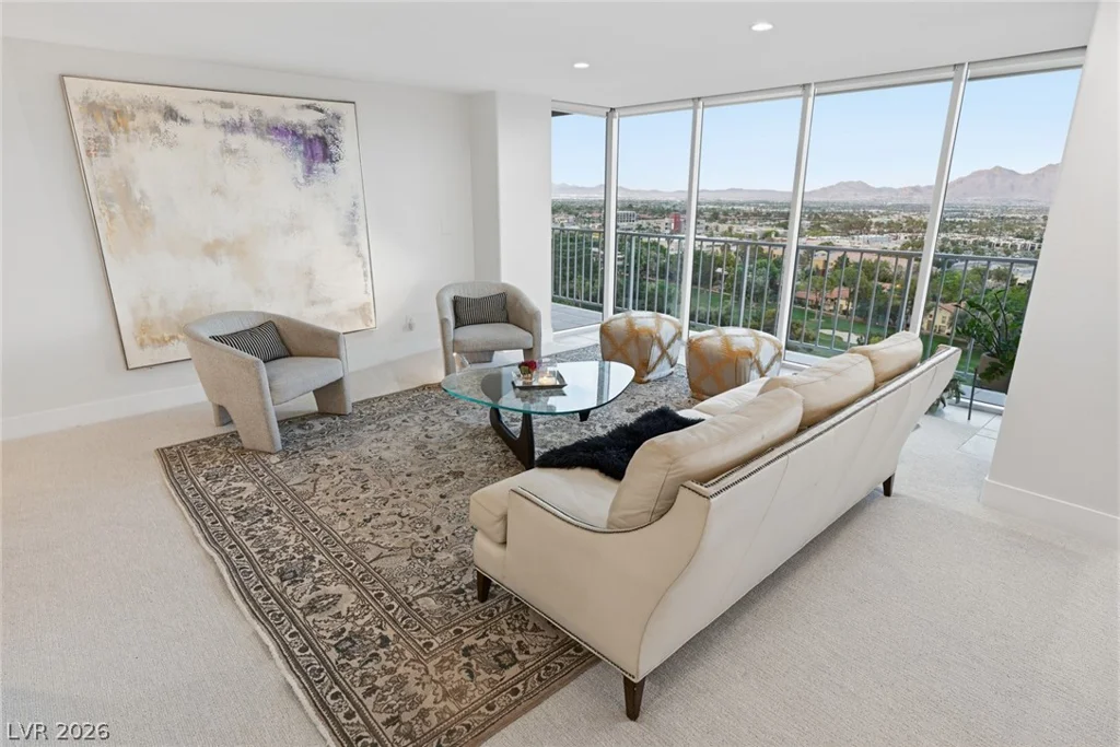 3111 Bel Air, Las Vegas, NV 89109
