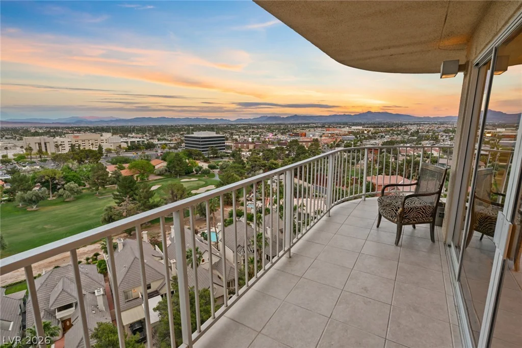 3111 Bel Air, Las Vegas, NV 89109