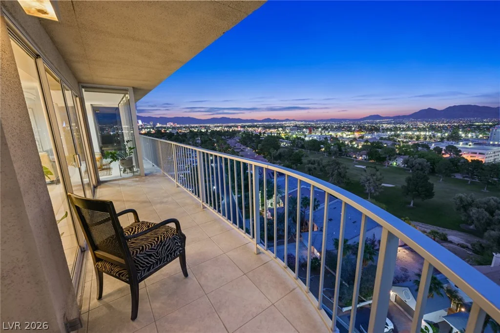 3111 Bel Air, Las Vegas, NV 89109