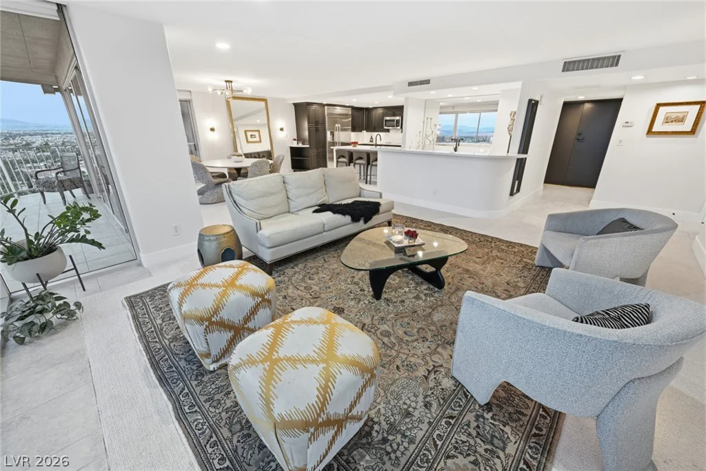 3111 Bel Air, Las Vegas, NV 89109