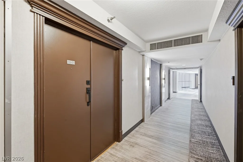 3111 Bel Air, Las Vegas, NV 89109