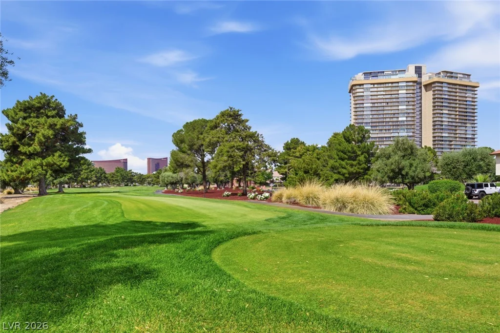 3111 Bel Air, Las Vegas, NV 89109