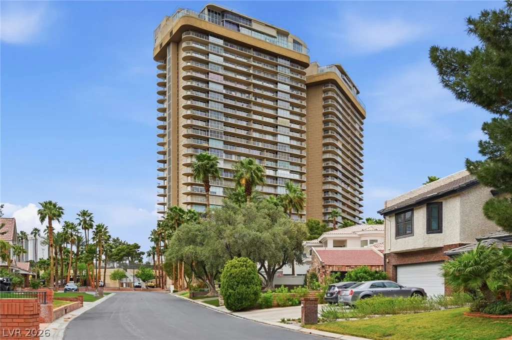 3111 Bel Air, Las Vegas, NV 89109