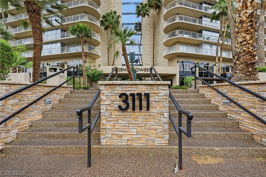 3111 Bel Air, Las Vegas, NV 89109