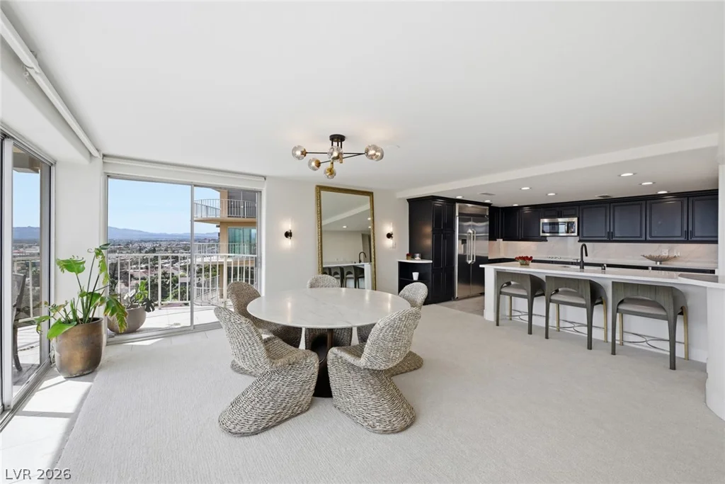 3111 Bel Air, Las Vegas, NV 89109