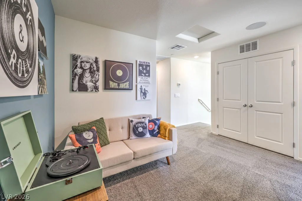 7368 Philip Cove, North Las Vegas, NV 89084