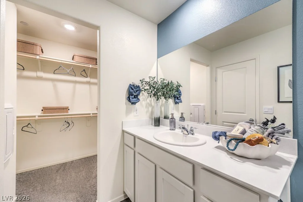 7368 Philip Cove, North Las Vegas, NV 89084