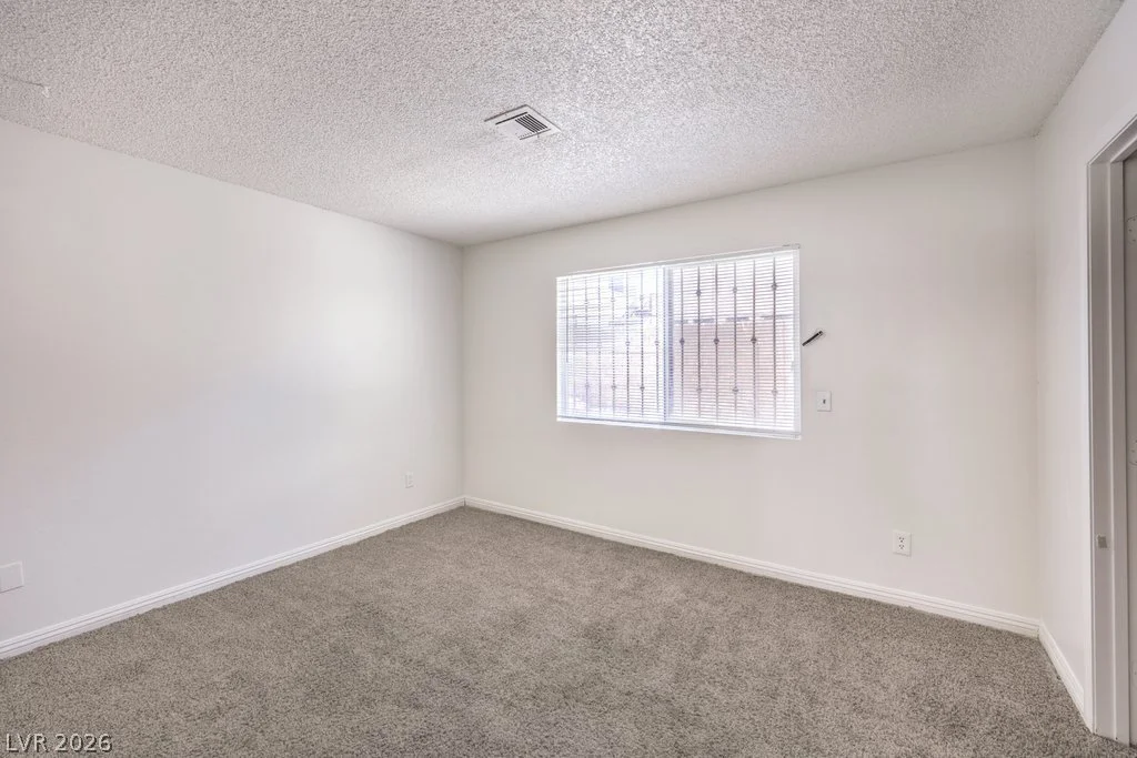 6979 Issac, Las Vegas, NV 89156