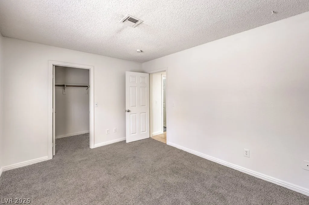 6979 Issac, Las Vegas, NV 89156
