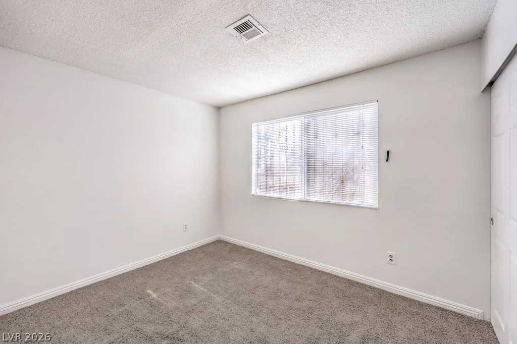 6979 Issac, Las Vegas, NV 89156