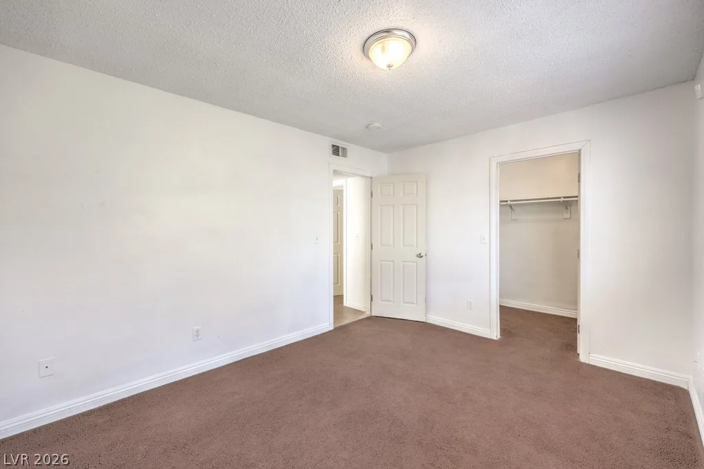 6979 Issac, Las Vegas, NV 89156