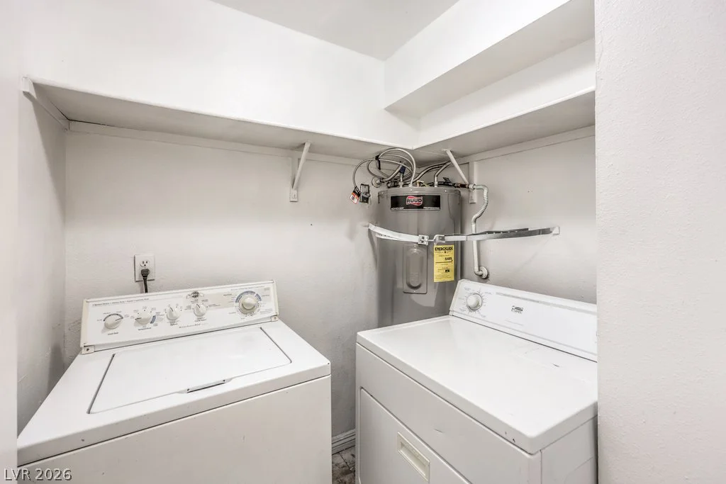 6979 Issac, Las Vegas, NV 89156
