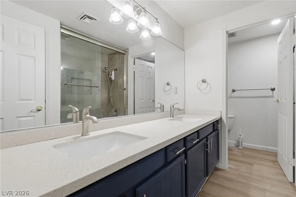 2825 Hacienda, Las Vegas, NV 89120