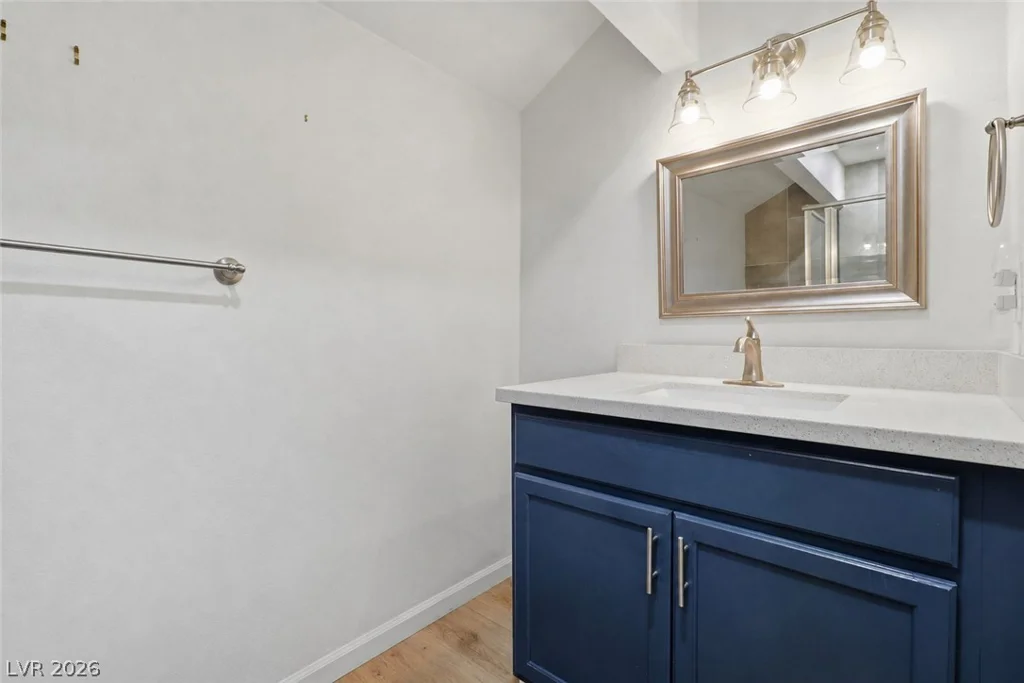 2825 Hacienda, Las Vegas, NV 89120