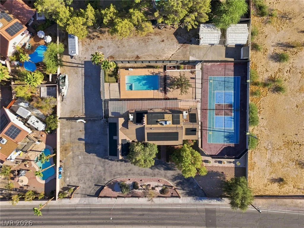 2825 Hacienda, Las Vegas, NV 89120