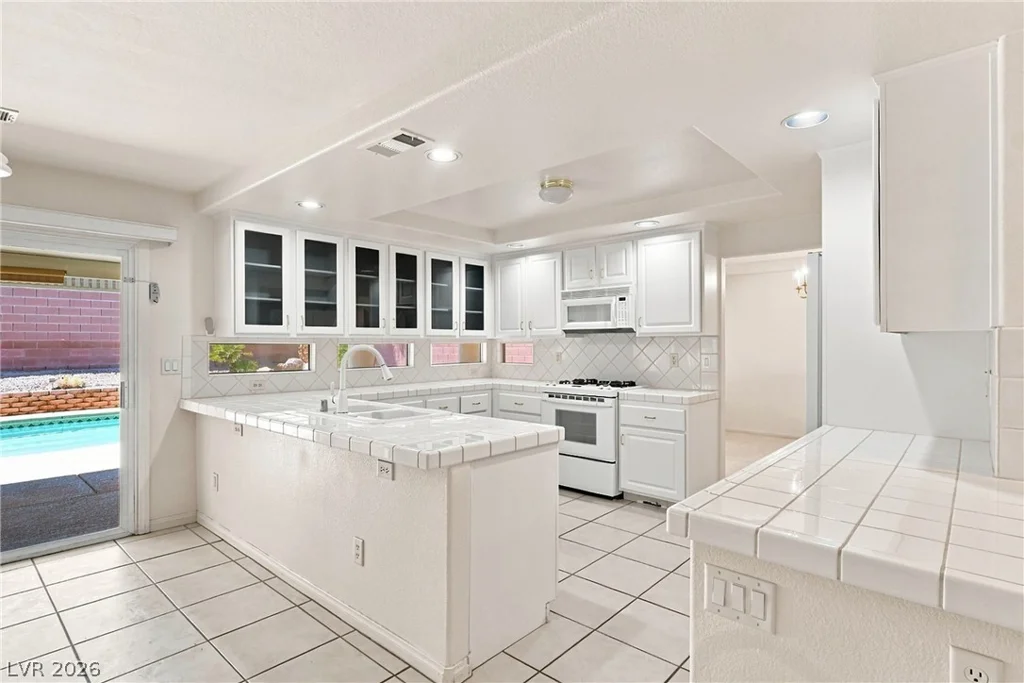 8019 Avalon Mist, Las Vegas, NV 89139