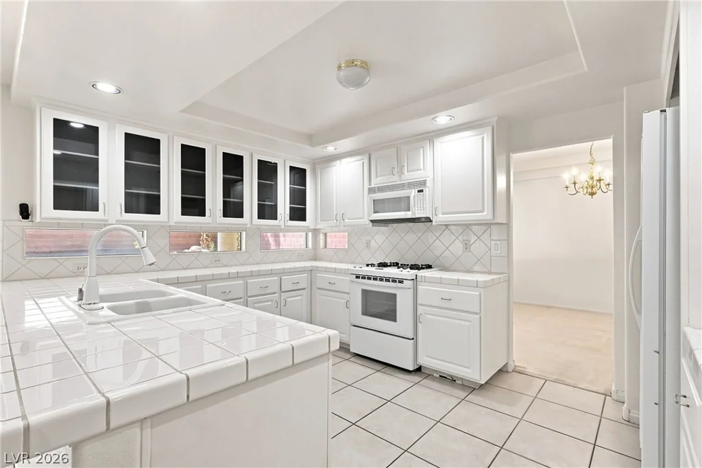 8019 Avalon Mist, Las Vegas, NV 89139