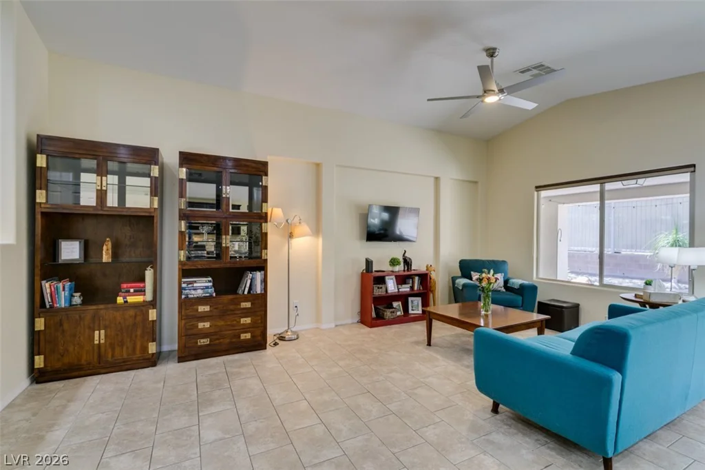 5913 Sammarra, North Las Vegas, NV 89081