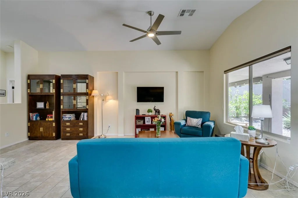 5913 Sammarra, North Las Vegas, NV 89081