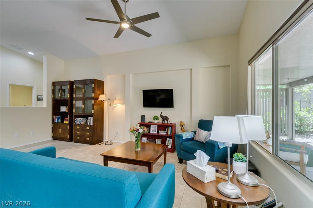 5913 Sammarra, North Las Vegas, NV 89081