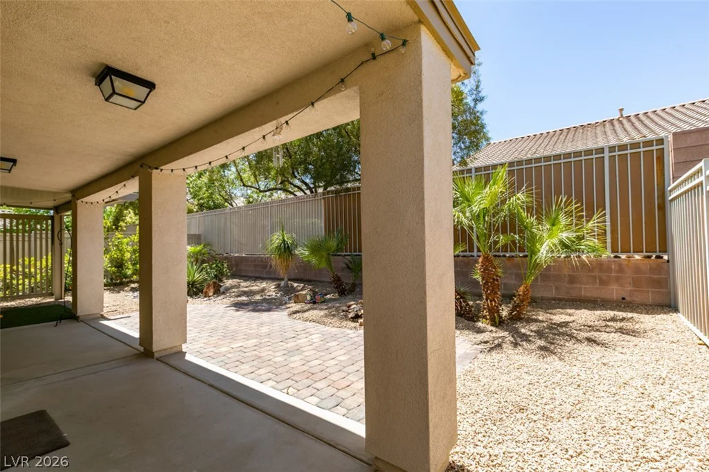 5913 Sammarra, North Las Vegas, NV 89081