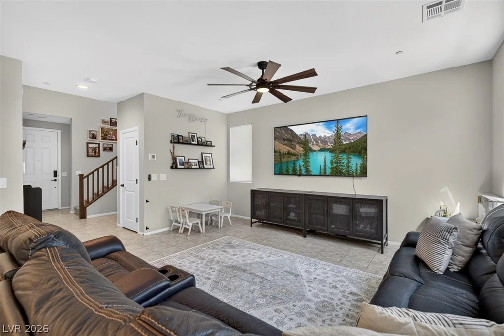 10383 Andele, Las Vegas, NV 89166